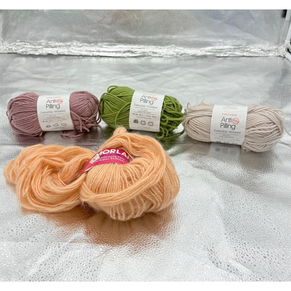 Premier Yarn Set‎ Anti-Pilling Everyday Worsted Bundle Linen Clover Wine Berry